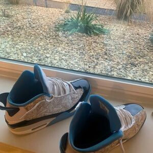 Jordan DubZero University Blue